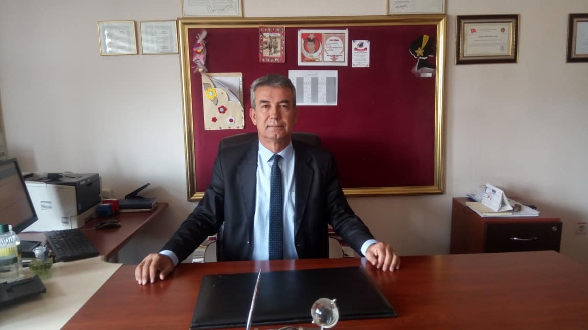 Ahmet PEKMEZ - Okul Müdürü